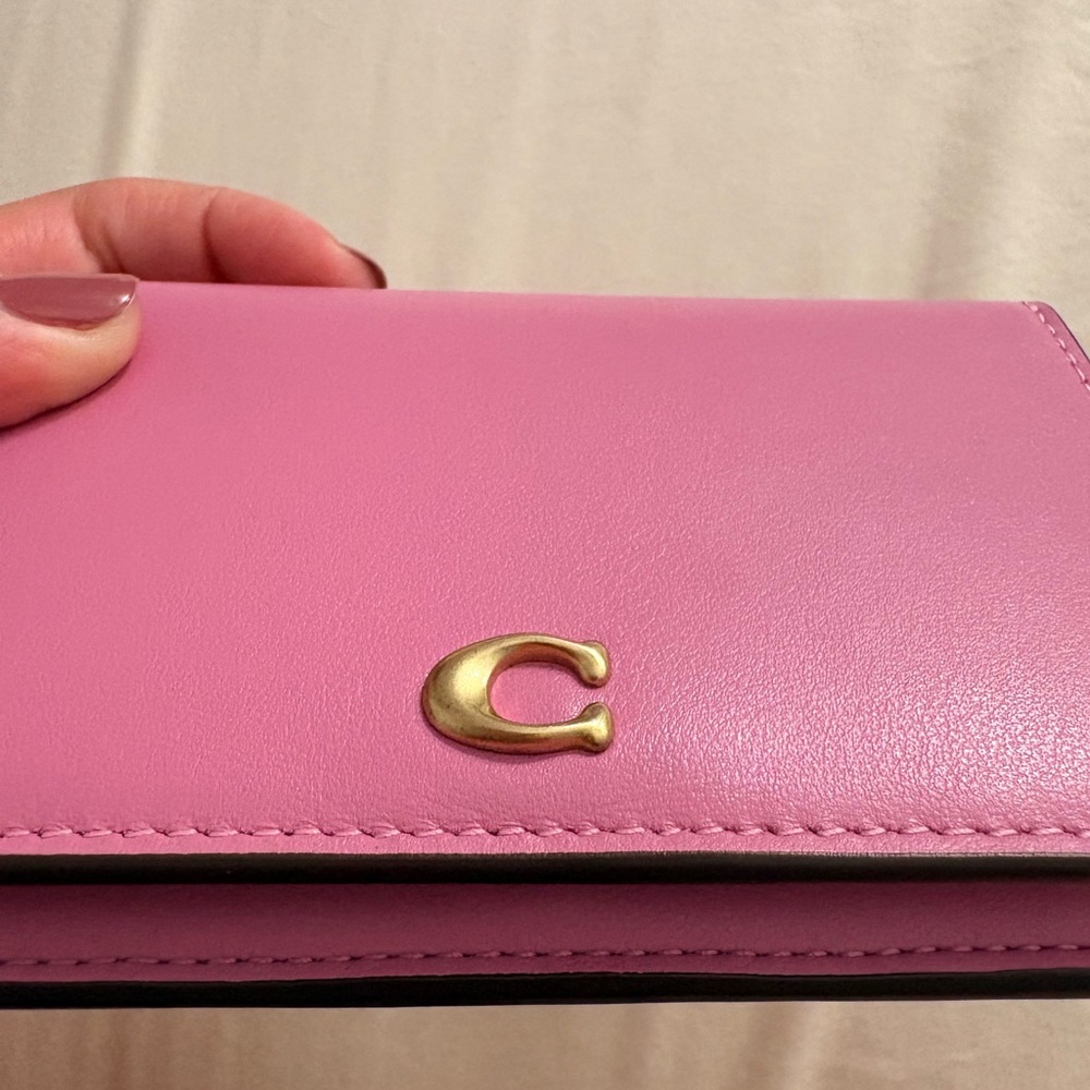 Coach Essential Slim Card Case - Picture 9 of 12